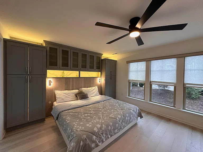 706 Denhoff Dr — Photo 34