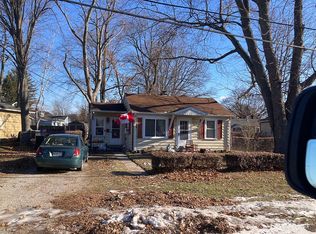 2315 S Riverside Ave, East China, MI 48054