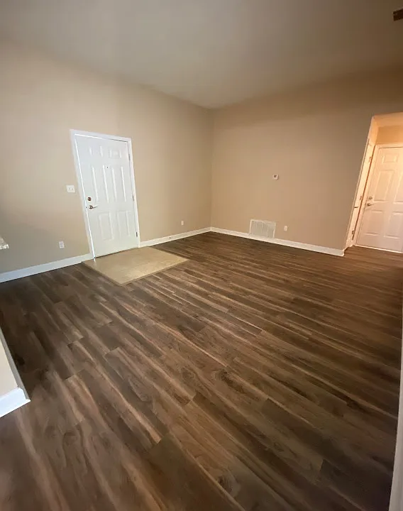 60 Boreal Ct
