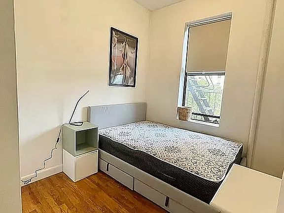 4th image of 57 Pitt St APT 14