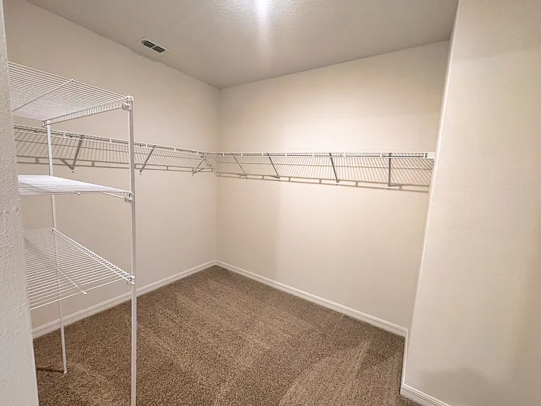 1778 Brekey Way — Photo 14