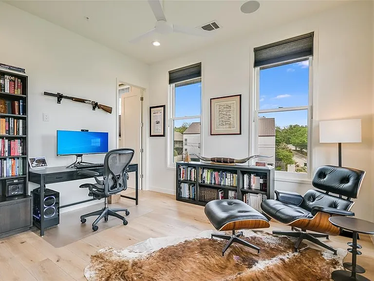 1410 Woodlawn Blvd #B — Photo 12