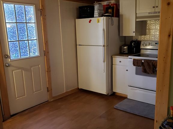 2nd image of 3737 Junaluska Rd