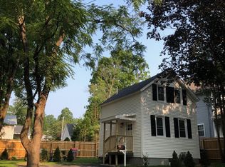 105 Catherine St, Saratoga Springs, NY 12866