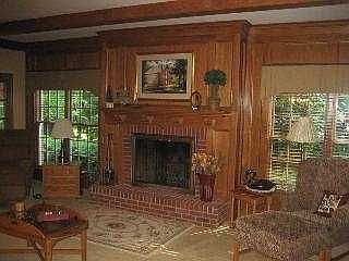 2nd image of 11364 Briarwood Ln