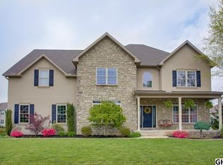 64 Stone Run Dr, Mechanicsburg, PA 17050