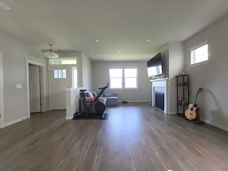 3941 SE Hematite Ln — Photo 4