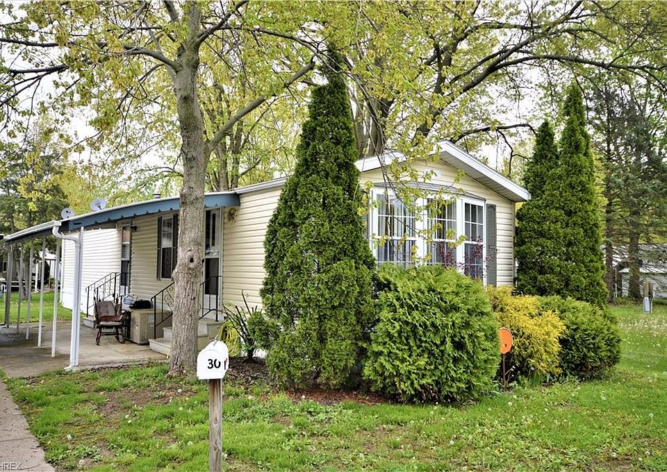 1st image of 30 Flagler Dr #30
