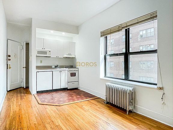 2nd image of 233 E 3rd St APT 2C