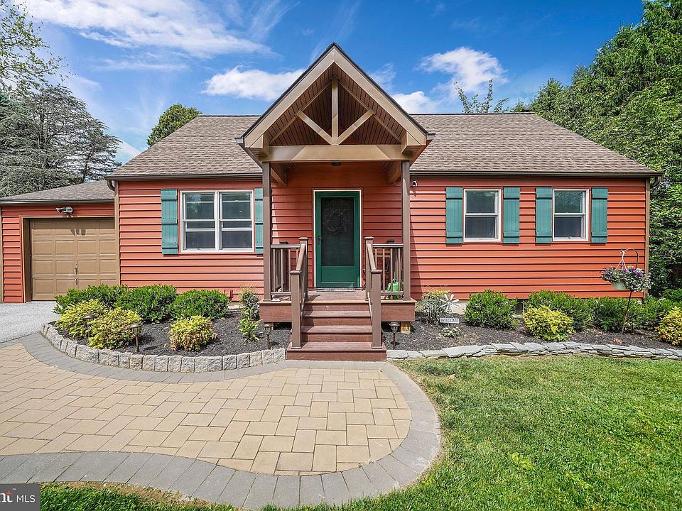 1st image of 108 Cheryl Dr