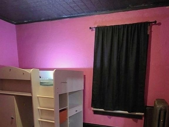 3rd image of 101 S 23rd St