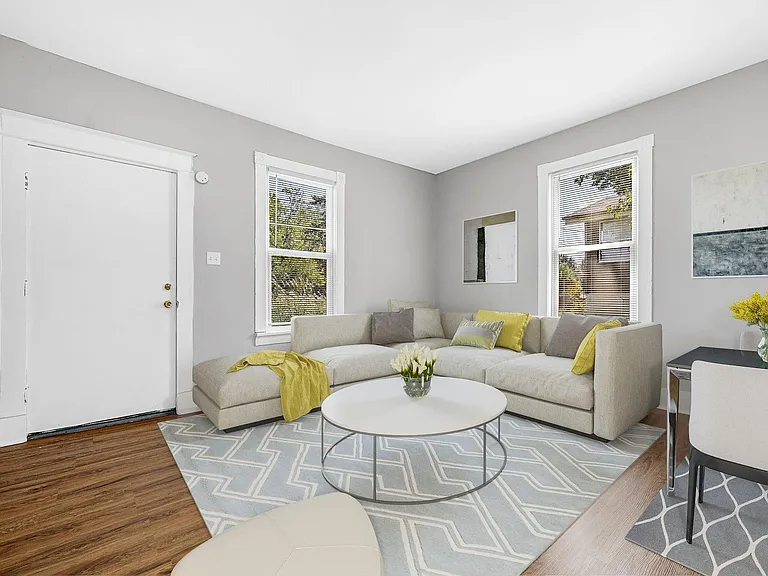 2345 Gaebler Ave — Photo 3