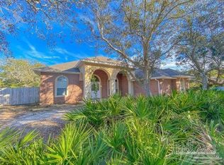 1358 Windsor Park Rd, Gulf Breeze, FL 32563