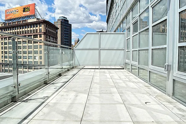 Rented by Bold New York | media 20