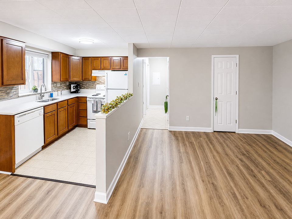 2-Bedroom (Unit 1)