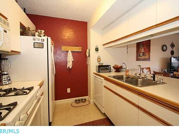 4th image of 5628 Valencia Park Blvd