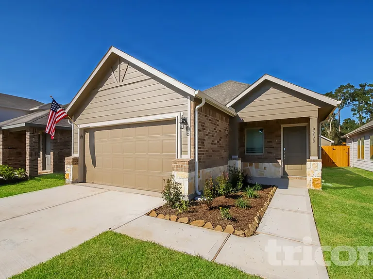 9838 Glen Brook Ln — Photo 2