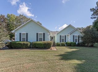 115 Brookclear Ln, Fayetteville, GA 30215
