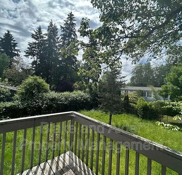 5609A SE 117th Ave — Photo 18
