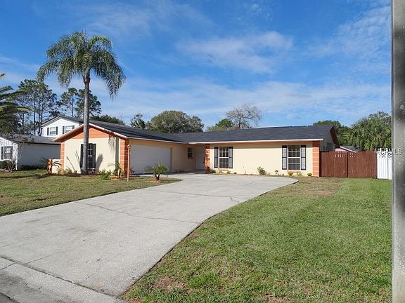 3rd image of 4115 Cypress Bayou Dr