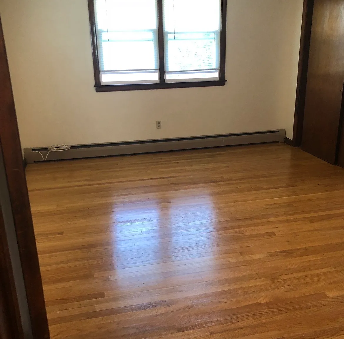 3 bed, 1.5 bath, 1475 sqft, $2,000 — Photo 4