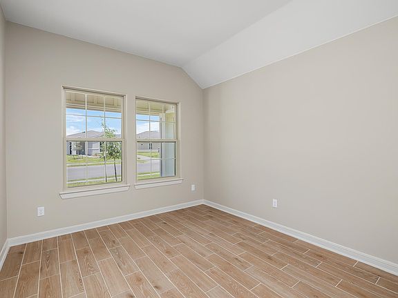 3rd image of 805 N Tecate Dr