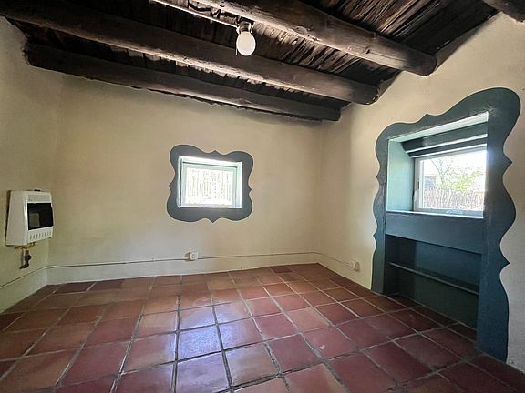 3rd image of 36 Ortiz Rd #E