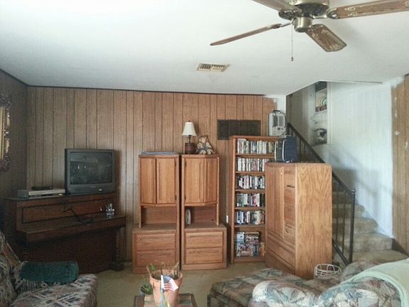 4th image of 444 County Road 1629