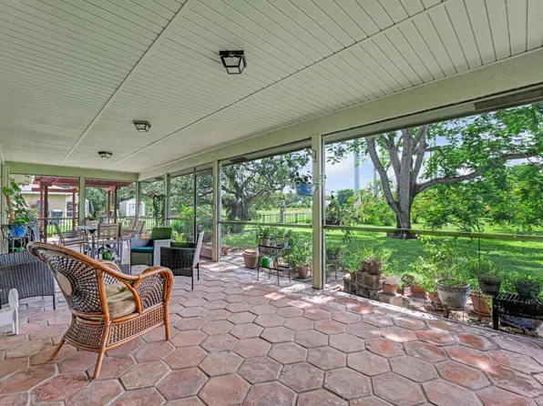 1743 Shower Tree Way, Wellington, FL 33414