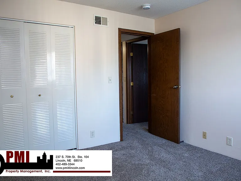 Cheerio Apartments — Photo 19
