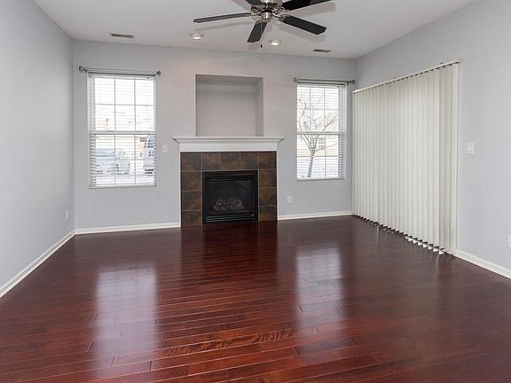 3rd image of 1329 SE University Ave Unit 104