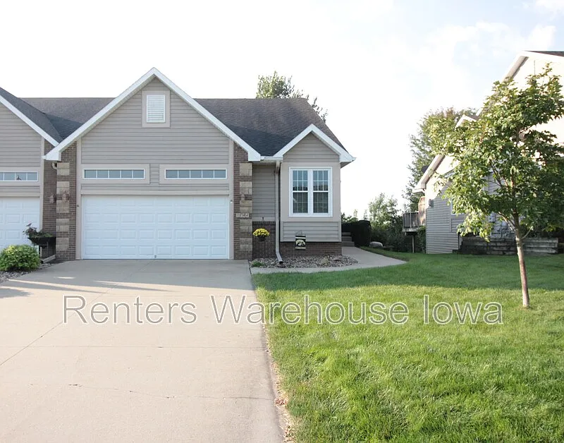 Building Photo - 7144 Cody Dr