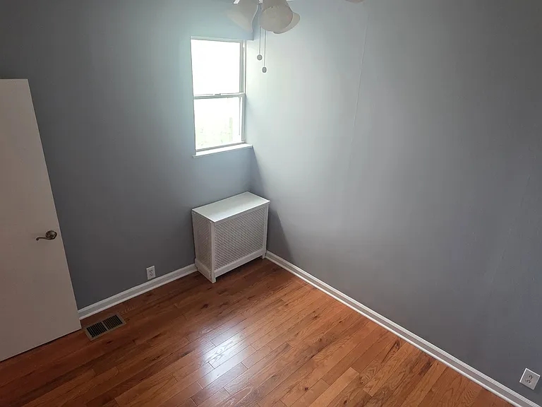 1130 Porter St — Photo 8