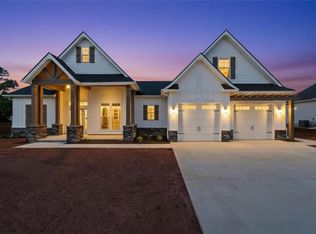 112 Yawl St, Elizabeth City, NC 27909