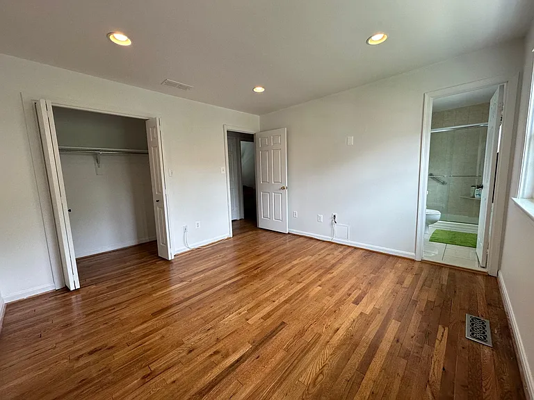 6673 Fairfax Rd #89 — Photo 13