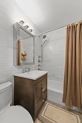 Rented by Corcoran | media 14