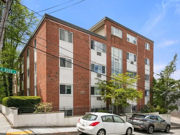 2 Larose Pl APT 10, Brighton, MA 02135