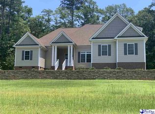302 Ginger Ridge Rd, Cheraw, SC 29520