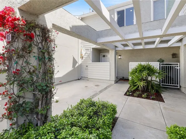 415 Deerfield Ave, Irvine, CA 92606