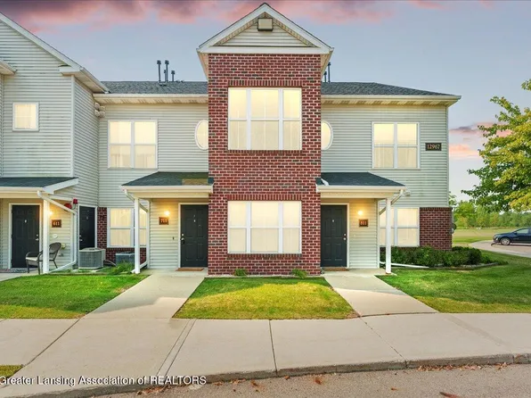 12967 Townsend Dr APT 711, Grand Ledge, MI 48837