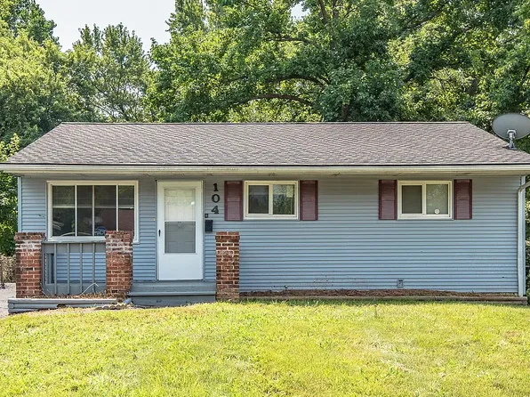 104 Glen Garry Rd, Saint Louis, MO 63137