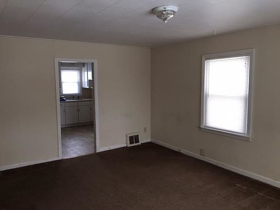5th image of 475 N Wabash Ave