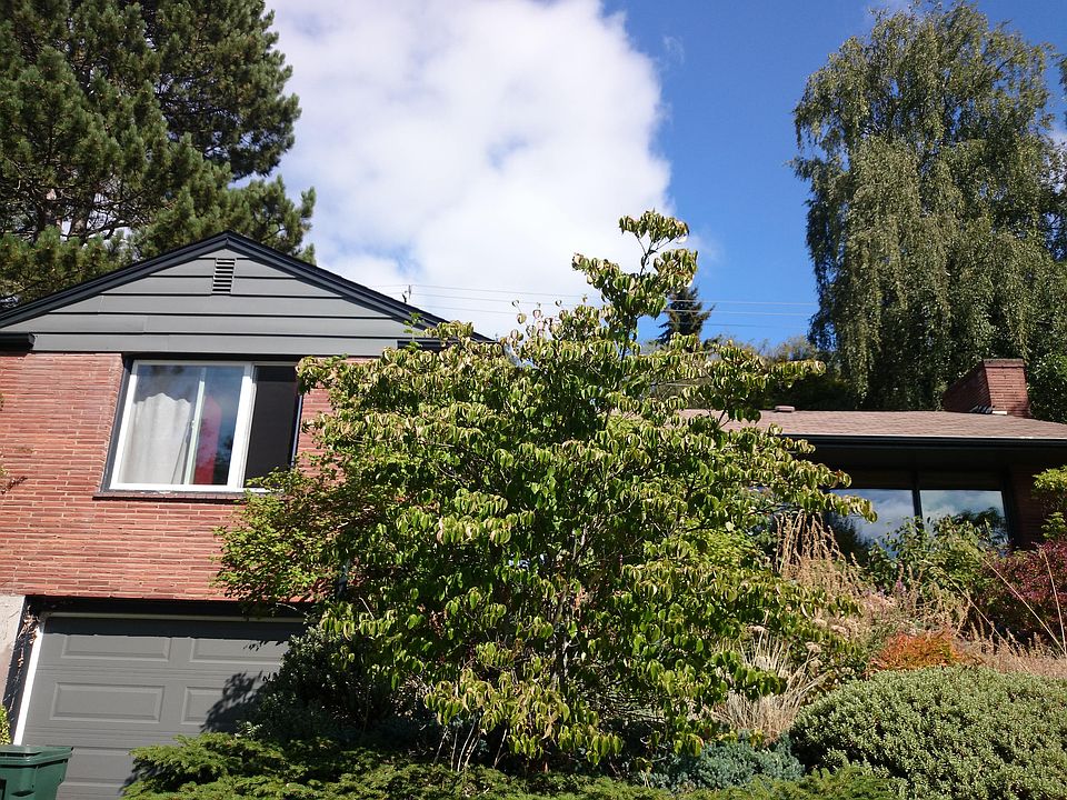 2nd image of 7210 29th Ave NE