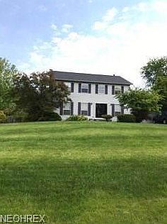1st image of 1443 Carriage Hill Dr