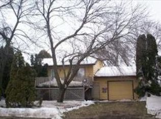 400 13th Ave NW, Waseca, MN 56093