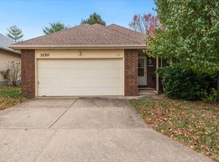 3150 S Sagamont Ave APT 117, Springfield, MO 65807