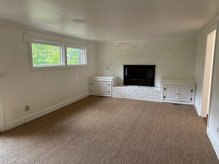 620 Royal Oaks Pl — Photo 3