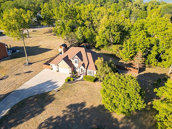 5th image of 34 Yaples Orchard Dr