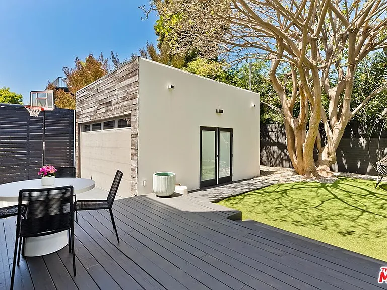 3256 Cabrillo Blvd — Photo 25