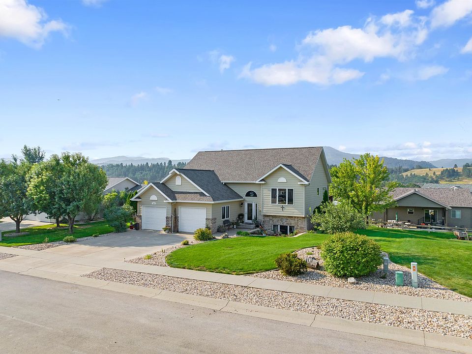 1823 Iron Horse Loop, Spearfish, Sd 57783 